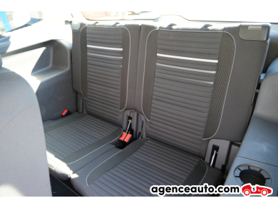 Volkswagen Touran — 16