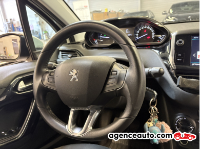 Peugeot 208 — 19