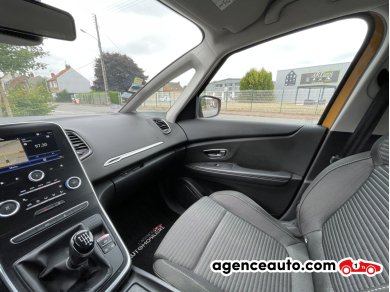 Renault Scenic — 22