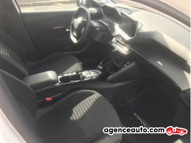Peugeot e-208 — 20