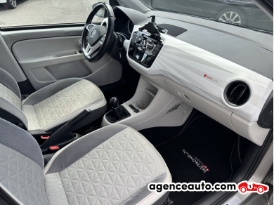 Volkswagen UP — 11