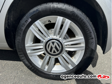 Volkswagen UP — 19