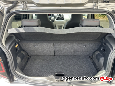 Volkswagen UP — 14