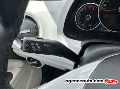 Volkswagen UP — 26
