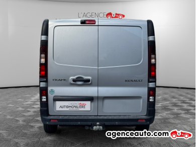 Renault Trafic Combi — 7