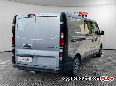 Renault Trafic Combi — 8