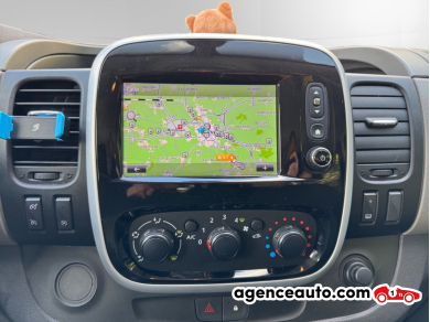 Renault Trafic Combi — 20