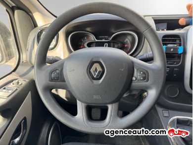 Renault Trafic Combi — 16