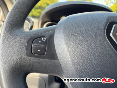 Renault Trafic Combi — 15