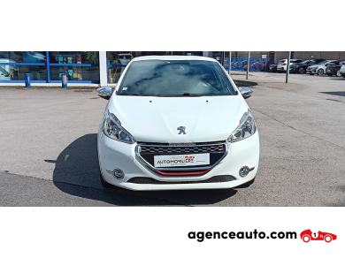 Peugeot 208 — 2