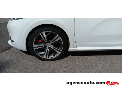 Peugeot 208 — 20