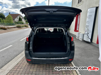 Peugeot 5008 — 22