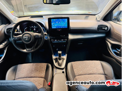 Toyota Yaris — 12