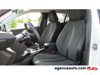 Peugeot 2008 — 8