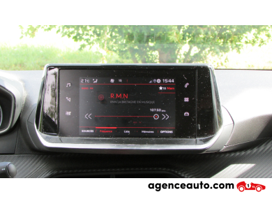 Peugeot 2008 — 18