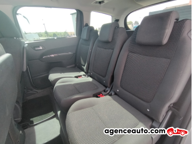 Peugeot 5008 — 15