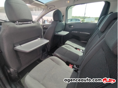 Peugeot 5008 — 14