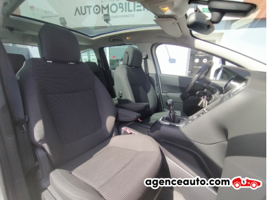 Peugeot 5008 — 11