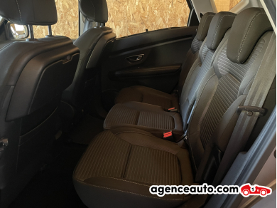 Renault Scenic — 17