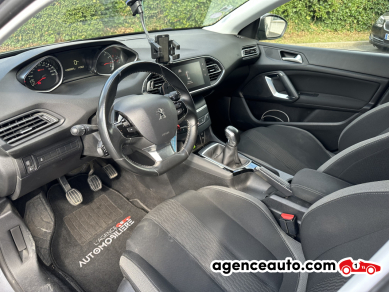 Peugeot 308 — 9
