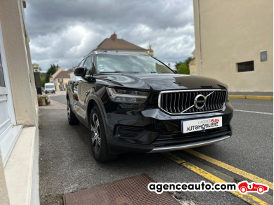 Volvo XC40 — 3