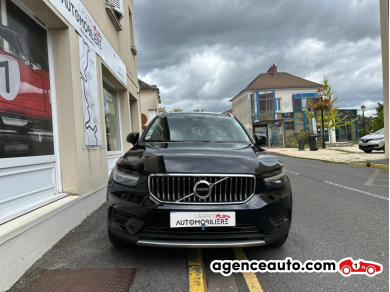 Volvo XC40 — 2