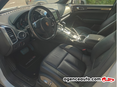 Porsche Cayenne — 11