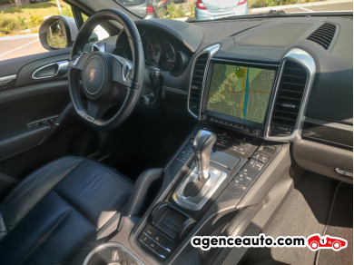 Porsche Cayenne — 14