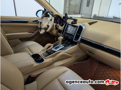 Porsche Cayenne — 11