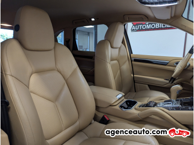 Porsche Cayenne — 13