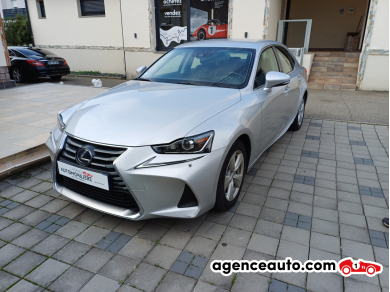 Lexus IS — 10