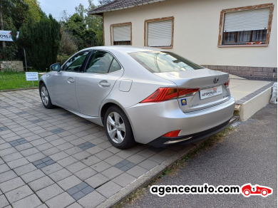 Lexus IS — 3