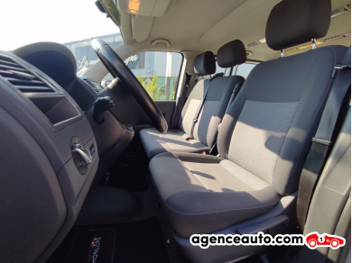 Volkswagen Caravelle — 11