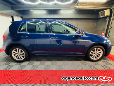 Volkswagen Golf — 4