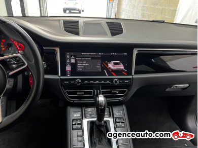 Porsche Macan — 18