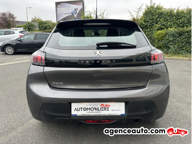 Peugeot 208 — 4