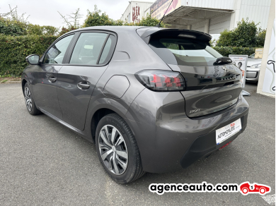 Peugeot 208 — 3