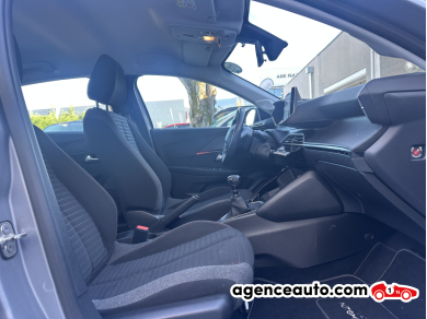Peugeot 208 — 9