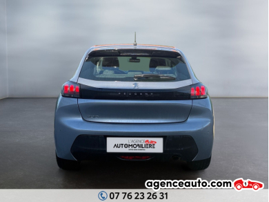 Peugeot 208 — 4