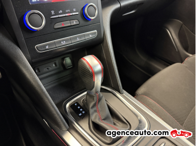 Renault Megane — 19