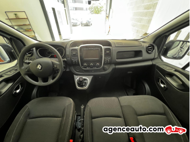 Renault Trafic — 11