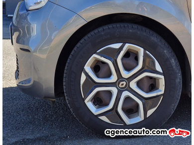 Renault Twingo — 21
