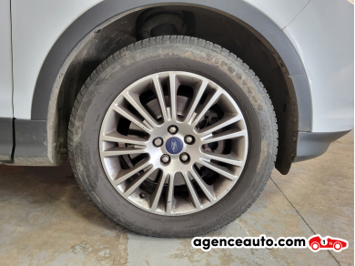 Ford Kuga — 9