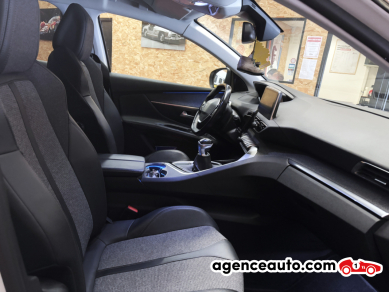 Peugeot 3008 — 10