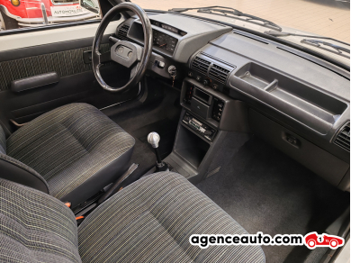 Peugeot 205 — 10