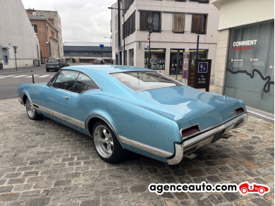 Oldsmobile Delta Custom — 3