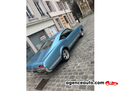 Oldsmobile Delta Custom — 24