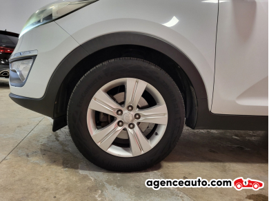 Kia Sportage — 12