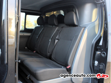 Renault Trafic — 12