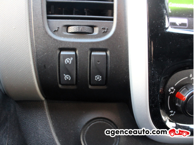 Renault Trafic — 36